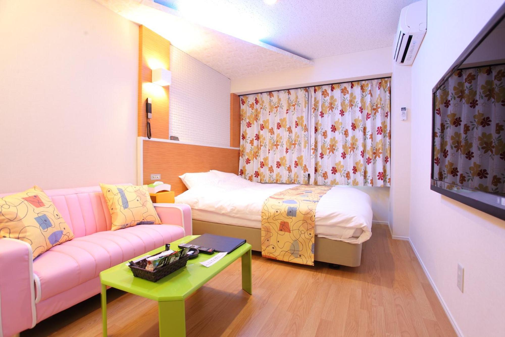 Town Hotel 41 كانازاوَ المظهر الخارجي الصورة