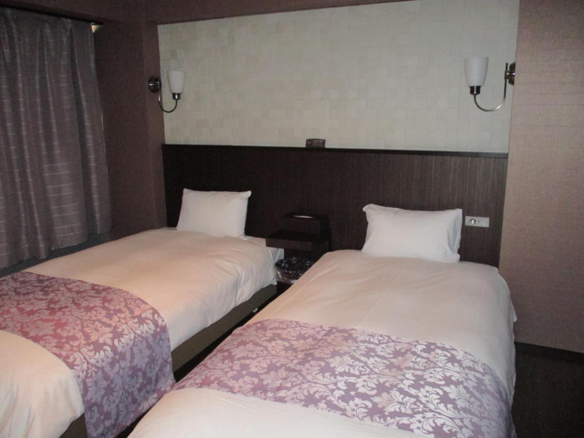 Town Hotel 41 كانازاوَ المظهر الخارجي الصورة