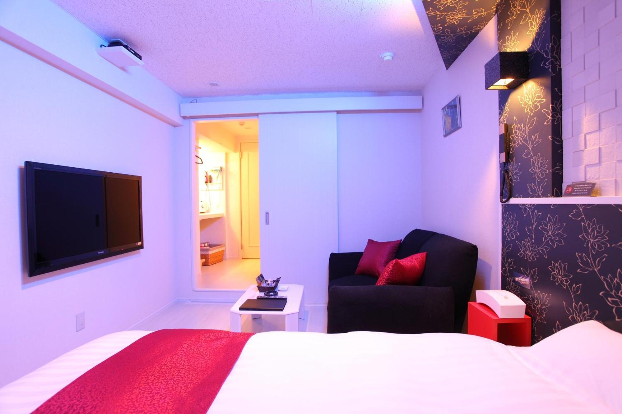 Town Hotel 41 كانازاوَ المظهر الخارجي الصورة