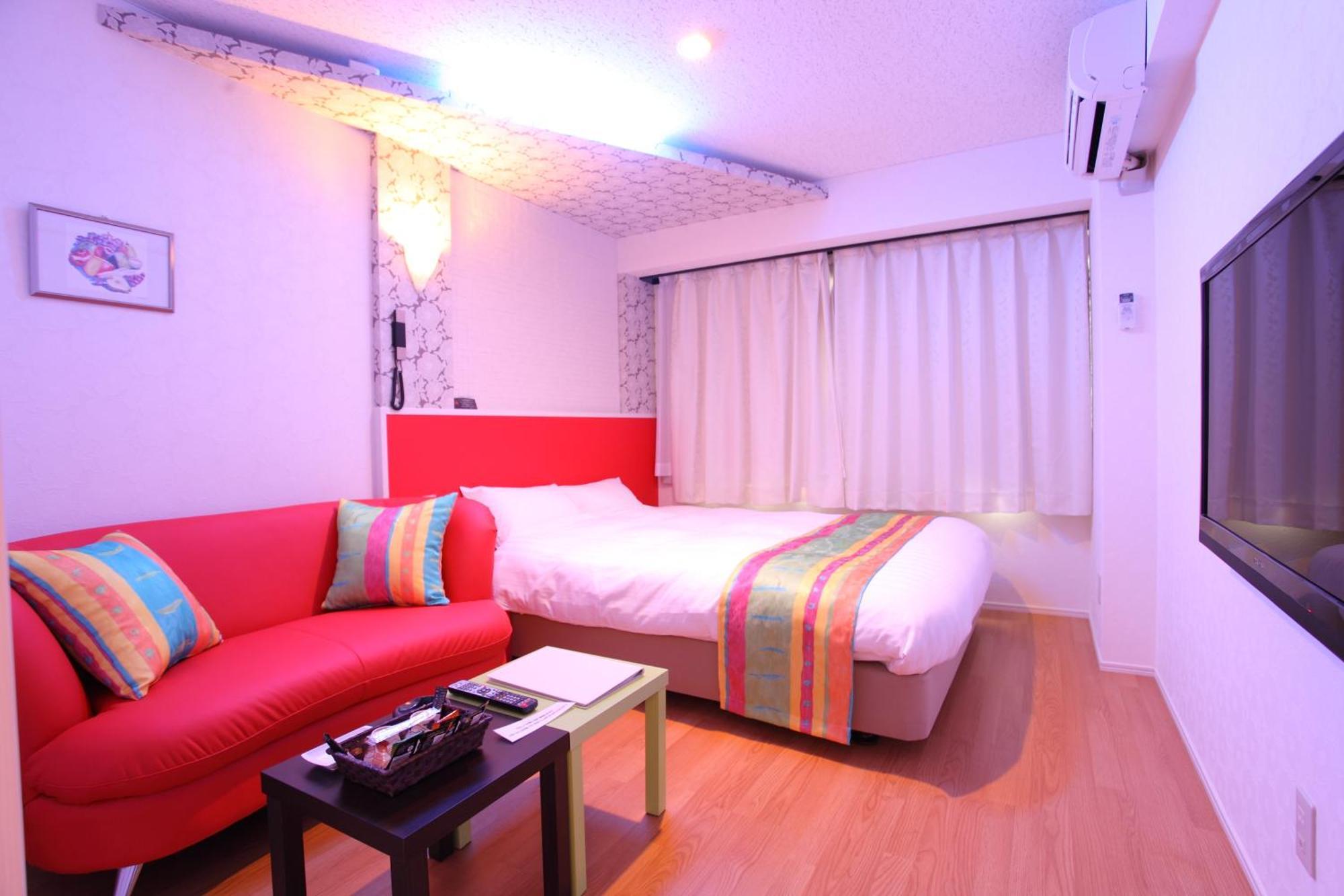 Town Hotel 41 كانازاوَ المظهر الخارجي الصورة