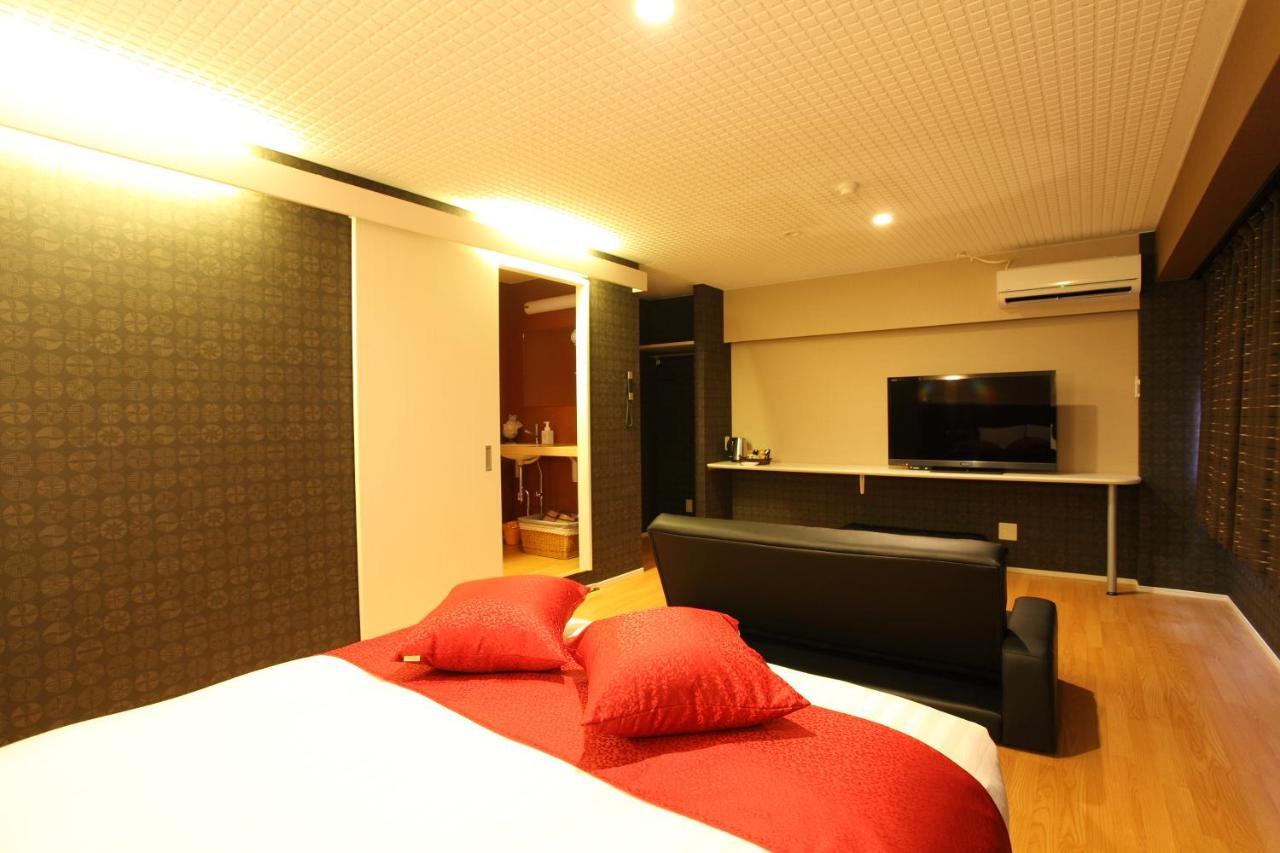 Town Hotel 41 كانازاوَ المظهر الخارجي الصورة