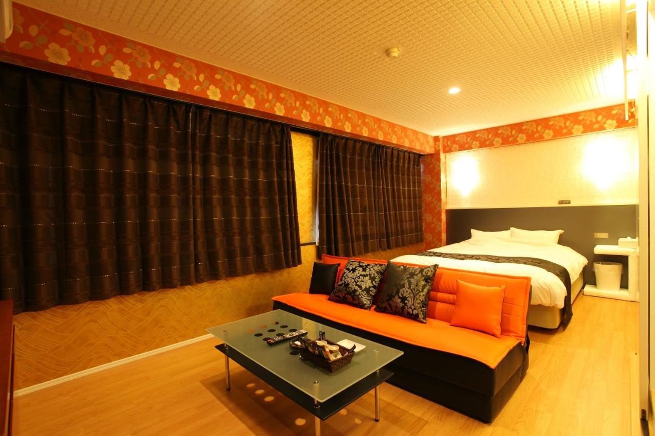 Town Hotel 41 كانازاوَ المظهر الخارجي الصورة
